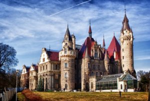 Read more about the article 13 Amazing Castles and Palaces in Poland | Travel Guide